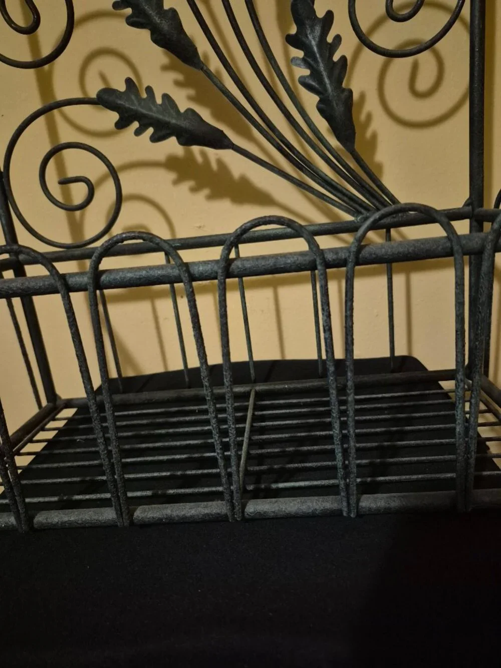 VINTAGE DARK GREEN WROUGHT IRON WALL-MOUNTED STORAGE BASKET